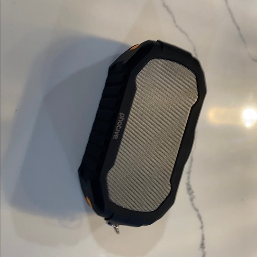 Photive speaker